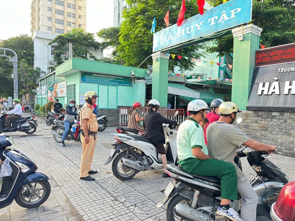 Nâng cao hiệu quả công tác bảo đảm trật tự, an toàn giao thông trên địa bàn TP.Hồ Chí Minh