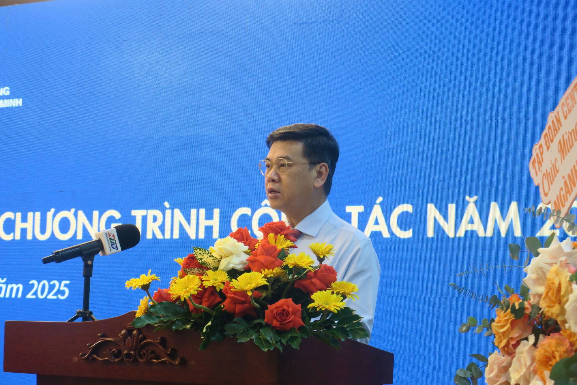 Tin tức